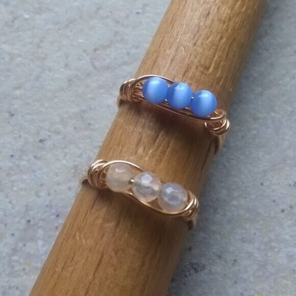 Periwinkle Blue Catseye Beaded Handmade Ring!  Dainty but Sturdy Everyday Wear - Picture 6 of 7